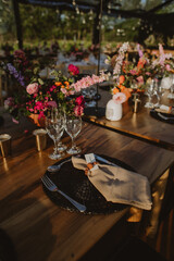Beautiful wedding table decoration & wedding table setting