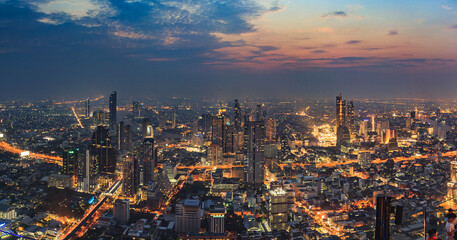 Fototapeta na wymiar Bangkok skyline at sunset