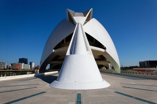 Opernhaus Palau de las Artes Reina Sofia, Stadt der Wissenschaften und Kultur des Architekten Santiago Calatrava, Ciudad de las Artes y las Ciencias, Valencia, Spanien, Europa