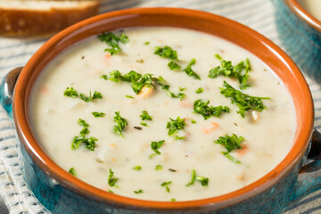 Homemade Creamy Clam Chowder Soup