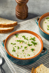 Homemade Creamy Clam Chowder Soup
