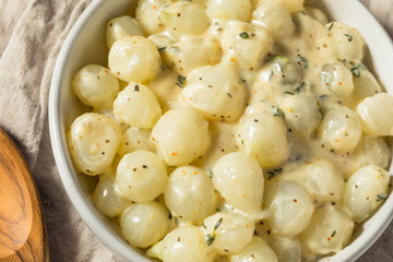 Homemade Creamy Creamed Pearl Onions