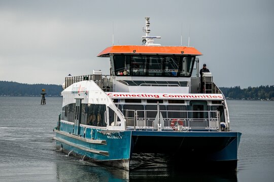 Kitsap Transit Waterman Foot Ferry Arrives in Bremerton from Port Orchard