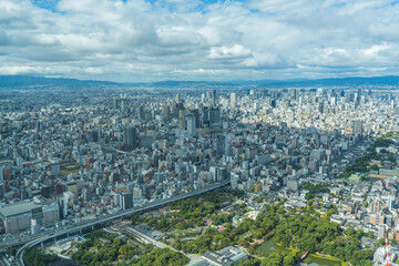 2023年の日中の大阪の展望台からの風景