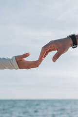 parejas, detalles, manos, reloj, pendientes, amor, pareja, cari&ntilde;o