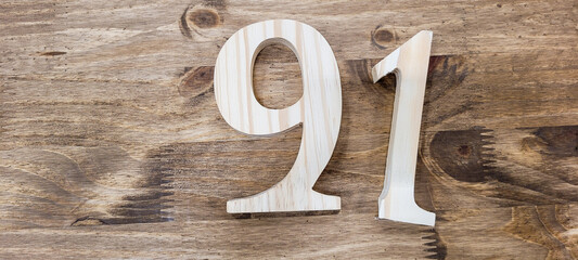 rustic wood background with number 91