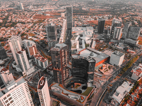 Vista aerea de zona andares los mas grandes edificios de Guadalajara Jalisco, Mexico