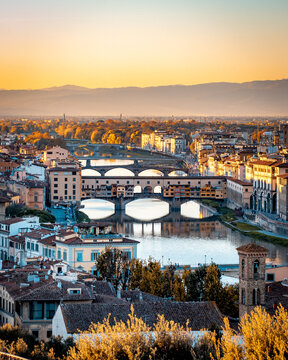 Vista sul ponte vecchio a Firenze