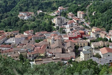 Fototapeta na wymiar Pellezzano - Panorama del borgo dall'Eremo dello Spirito Santo