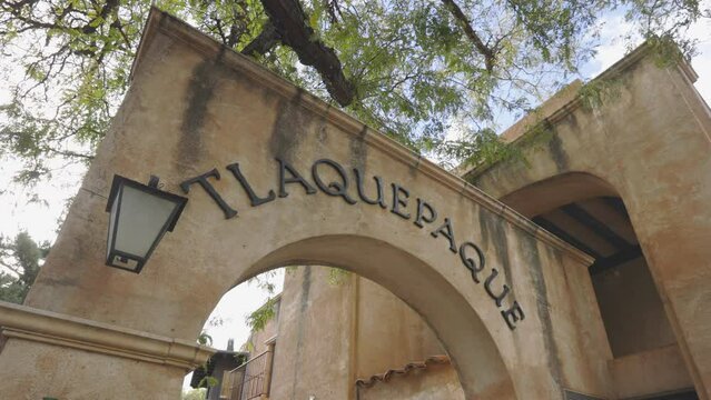 Arch Entrance in Tlaquepaque Arts and Crafts Village Slow Zoom in