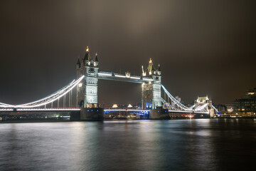 Fototapeta na wymiar Tower Bridge at night in London. England