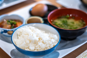 朝食のプレート