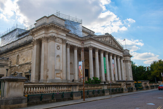 Fitzwilliam Museum is an art museum of University of Cambridge on Trumpington Street in Central Cambridge, England, UK. 