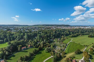 Burghausen aus der Luft - Ausblick auf die Neustadt