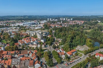 Fototapeta na wymiar Wangen im Luftbild - Ausblick über die Altstadt auf die nördlichen Stadtteile