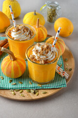 American style pumpkin pie smoothie