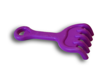 Rastrillo morado en fondo transparente. 