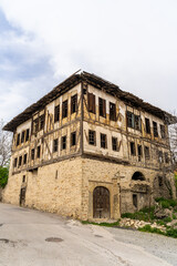 Fototapeta premium Traditional Ottoman house in Safranbolu. Safranbolu UNESCO World Heritage Site. Old wooden mansion turkish architecture. Wooden ottoman mansion. abandoned Turkish mansion.