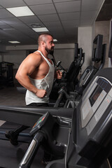 Treadmill workout fat burning in the gym