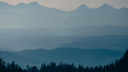 mountains in the fog © Sieku Photo