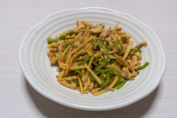 青椒肉絲