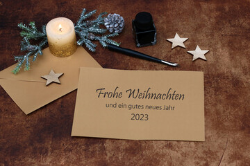 Weihnachtskarte: Brief mit Weihnachtsgrüßen Frohe Weihnachten und ein gutes neues  Jahr 2023.