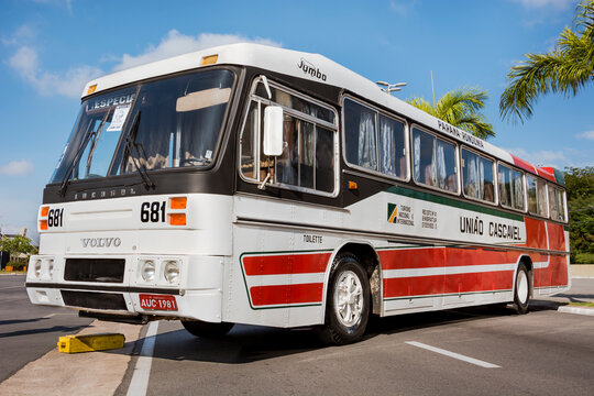 1981 Incasel Jumbo Volvo B58 on display at Bus Brasil Fest 2022 show, held in the city of Barueri.