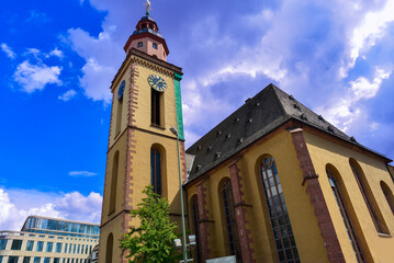 Fototapeta na wymiar Die Katharinenkirche in Frankfurt am Main