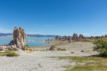 scenic figures of calcium at the Mono lake in Lee Vining