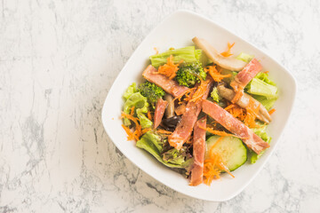 焼豚の野菜サラダ