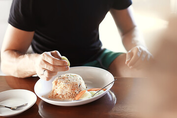 Obraz na płótnie Canvas asian food in a cafe, restaurant leisure enjoyment