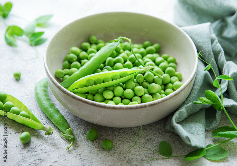 Sticker bowl with sweet pea pods