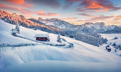 Astonishing morning view of Alpe di Siusi village. Unbelievable winter scene of Dolomite Alps. Amazing landscape of ski resort, Ityaly, Europe. Beauty of nature concept background. - obrazy, fototapety, plakaty