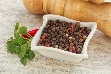 Peppercorn mix heap in the bowl