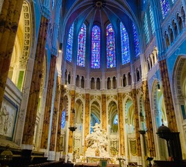 Interior of the Chartres cathedral - obrazy, fototapety, plakaty