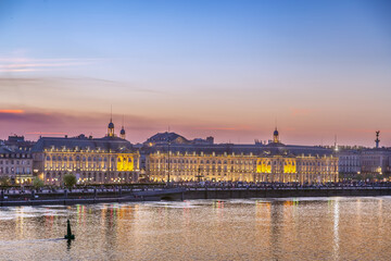 Fototapeta na wymiar View of Bordeaux city center, France