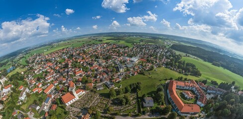 Ausblick auf Bad Grönenbach - staatlich anerkannter Kurort im Unterallgäu