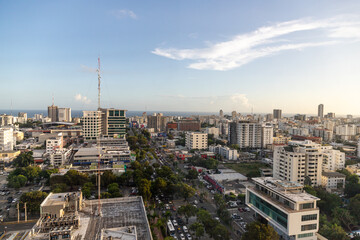 Vista desde lo alto de los edificios de Santo Domingo, avenida winston churchill.