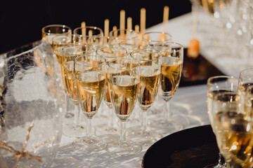 Présentation de flûtes de champagne