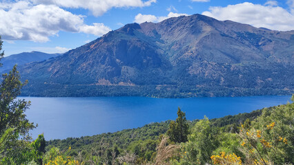 Fototapeta na wymiar Beatiful lake Gutierrez in South America, Bariloche Argentina