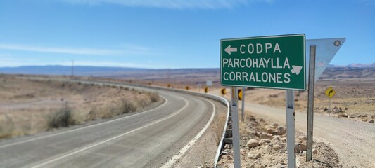 Letrero de camino a Codpa, Arica, Chile.