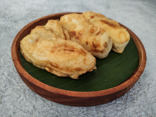 Banana fritters or 