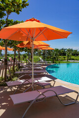 沖縄旅行　 ヒルトン瀬底ビーチのプールサイド