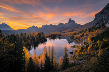 Federa lake during sunrise, with autumnal colors. Federa Lake, Cortina d'Ampezzo, Belluno province, Veneto, Italy - 551779201