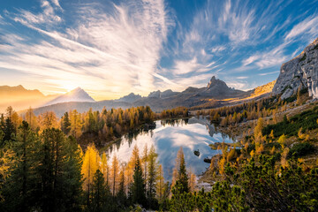 Federa lake during sunrise, with autumnal colors. Federa Lake, Cortina d'Ampezzo, Belluno province, Veneto, Italy - 551779280
