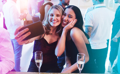 Friends, selfie and wine with women at party for new year celebration, birthday and cocktail event. Social, happy hour and phone with girls and drinks at night club for disco, energy and music event