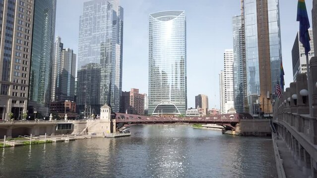 Chicago downtown on a sunny summer day, static