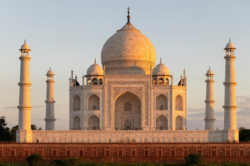 Fototapeta na wymiar Taj Mahal. Agra, Uttar Pradesh (India).