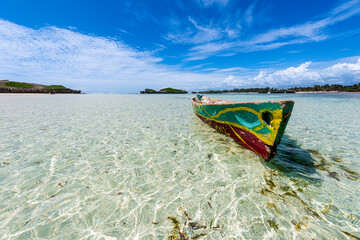 Pirogue, Kenya