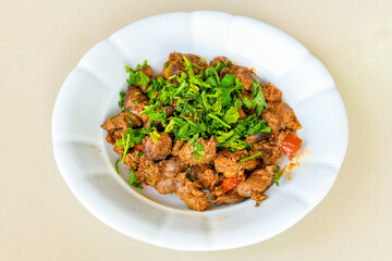 Sauteed chicken with carrots and peas ( Turkish ; Tavuk Sote )
